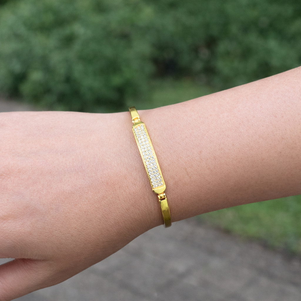 KanakVira Gold Plated Adjustable Bracelet